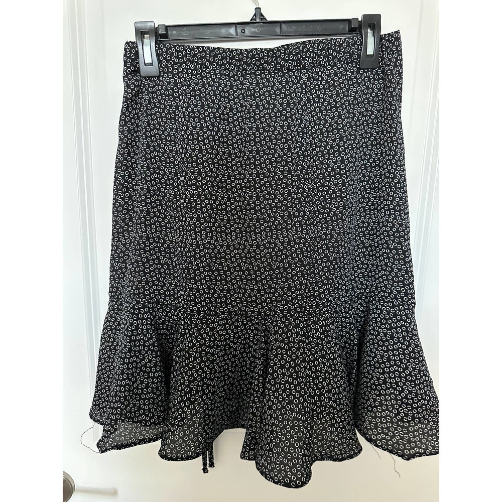 Max Studio Women's patterned Ruched Crepe Ruffle Mini Skirt - Picture 6 of 9